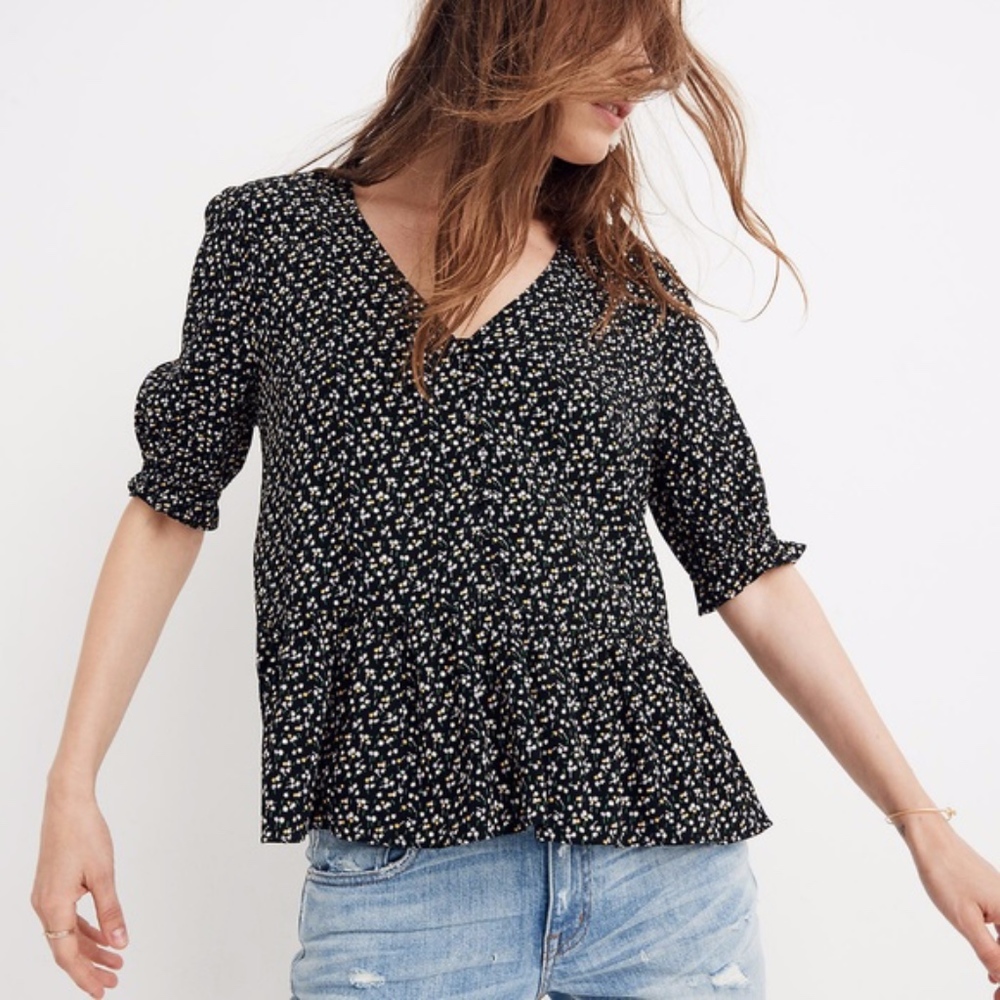 Madewell Courtyard Ruffle Hem Top